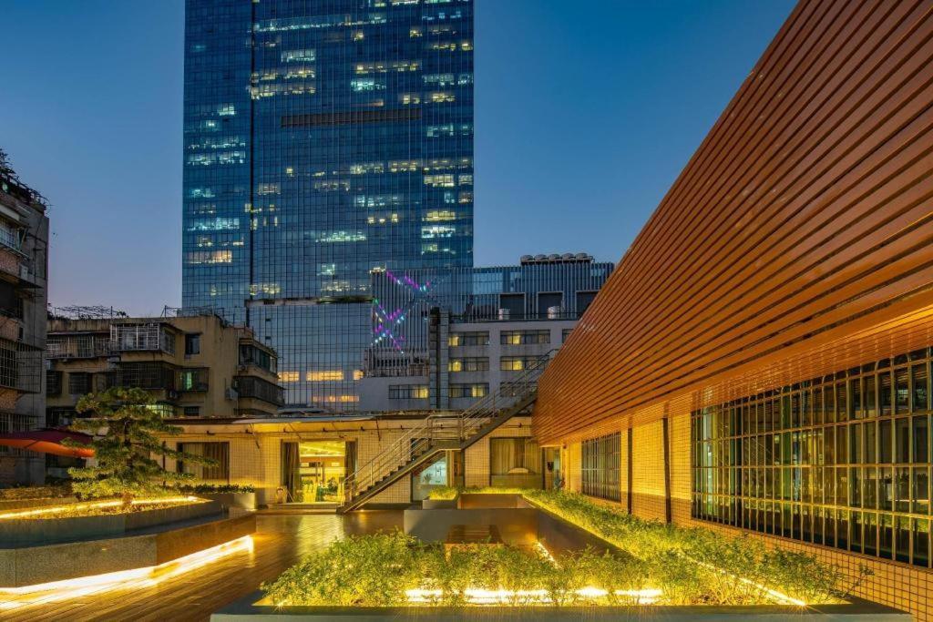 Guangzhou Seaman Hotel Bagian luar foto